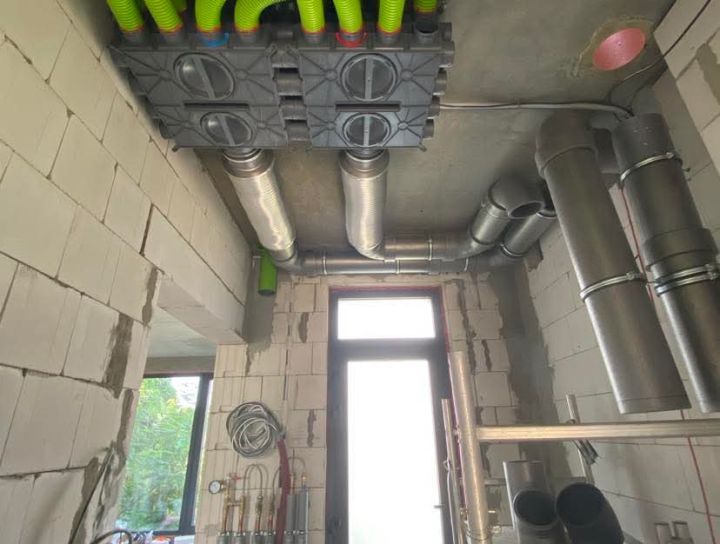 Montáž jednotky řizéneho větrání s rekuperací tepla Bosch  V5001C - RD Mor. N. Ves