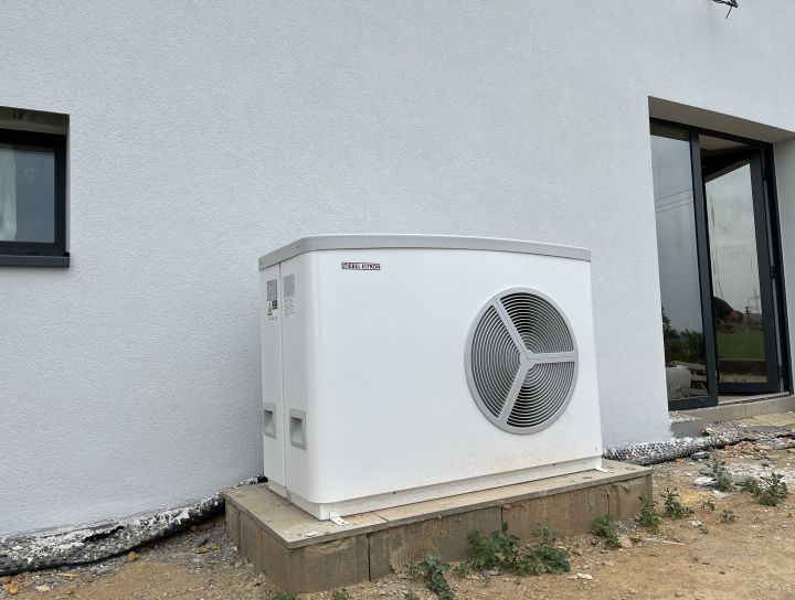 Montáž tepelného čerpadla Stiebel Eltron HPA-O 05.1 Premium - RD Javůrek